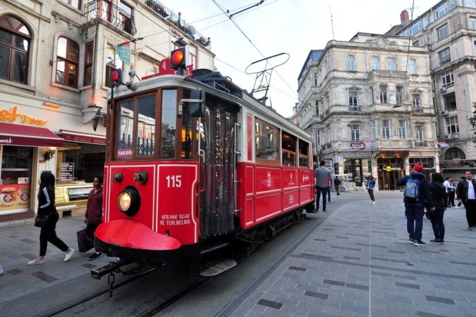 tramway-historique-istiklal-taksim-istanbul