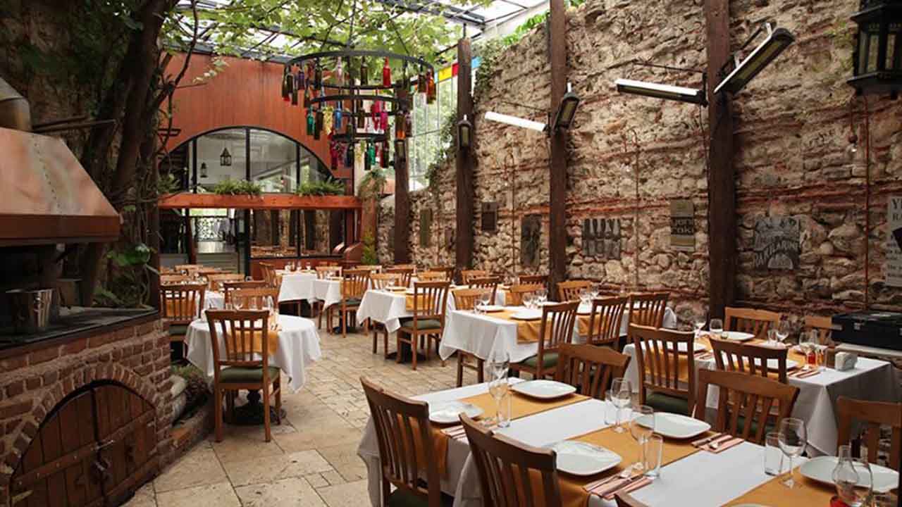 restaurant-balat-agora-meyhanesi