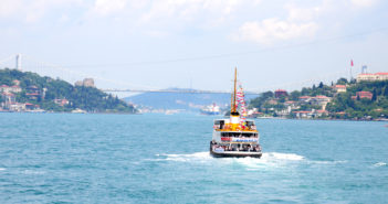 Faire un tour en bateau sur le Bosphore