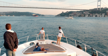Croisière apéro sur le Bosphore en petit groupe