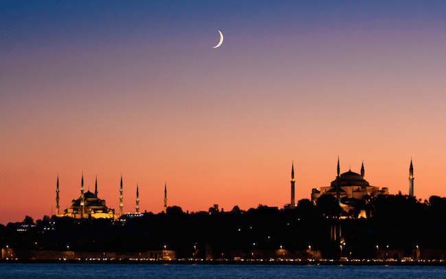 blue-mosque-hagia-sophia-coucher-de-soleil